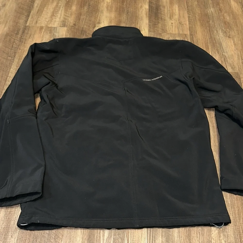Mens Under Armour Soft Shell Jacket size‎ L